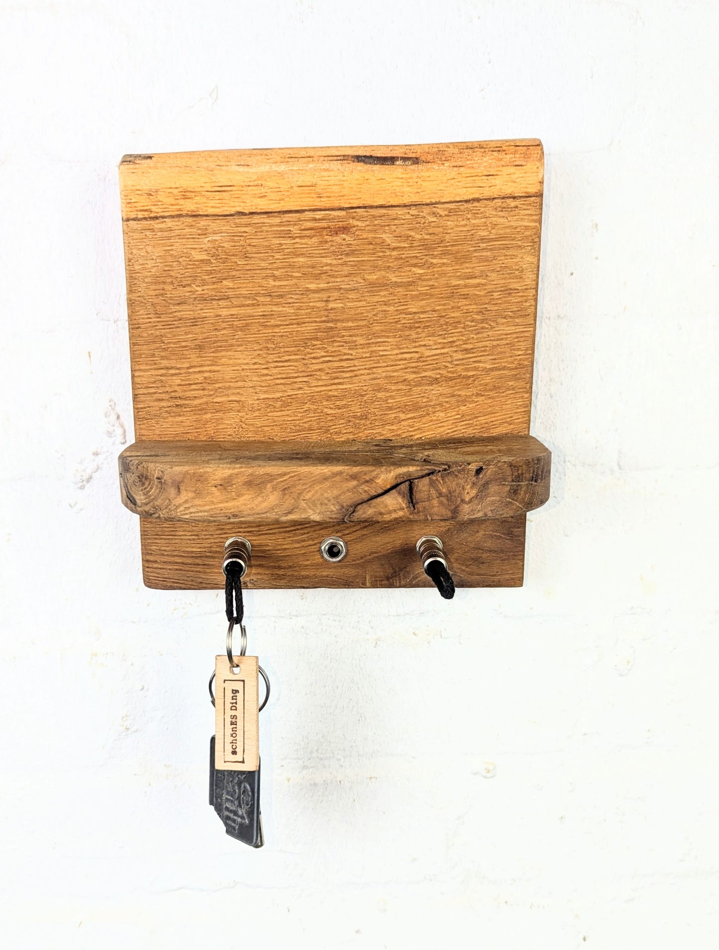 Board-Board 3er No. I - Schlüsselbrett aus Eiche mit Klinkensteckern