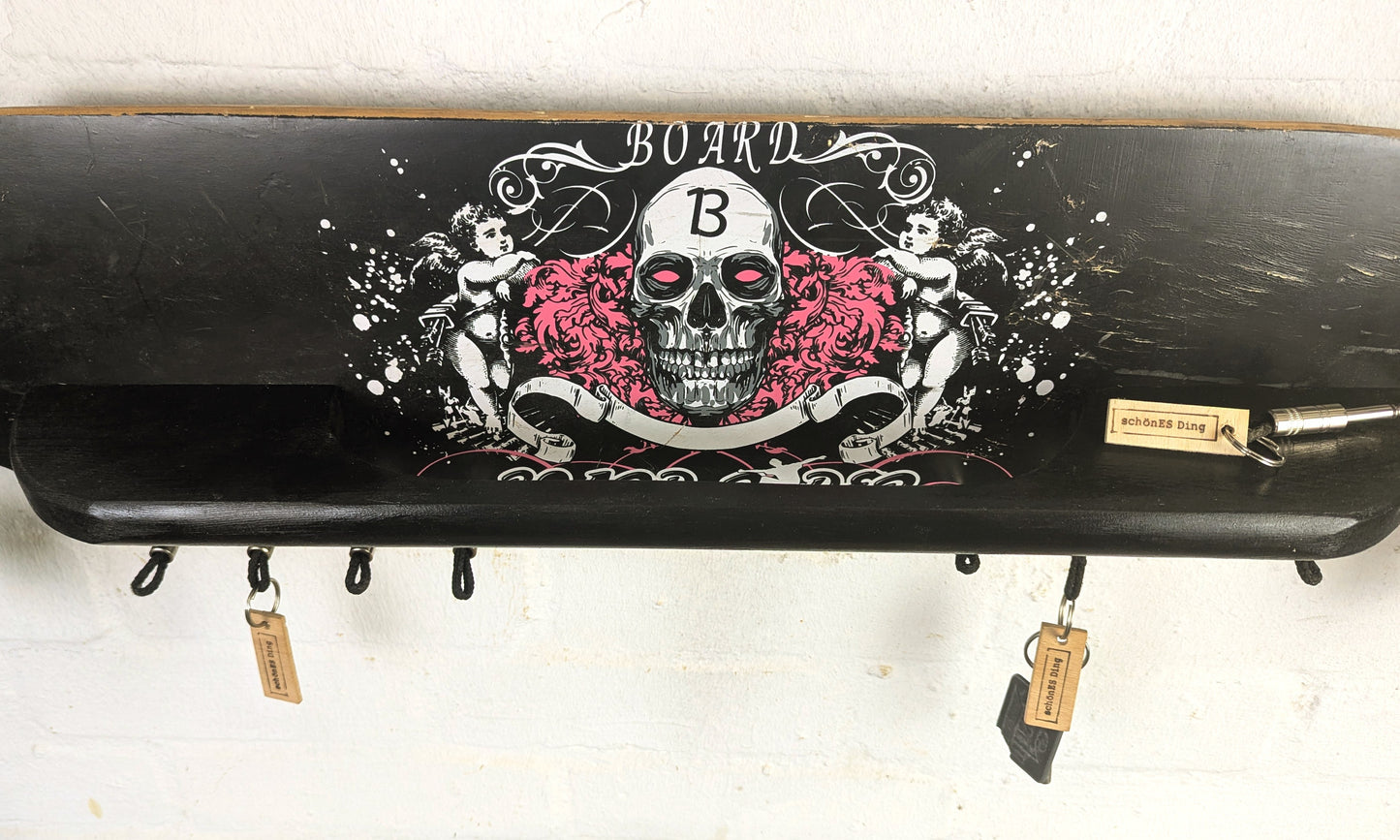 Longboard-Board - Schlüsselbrett aus einem Skateboard mit Klinkensteckern